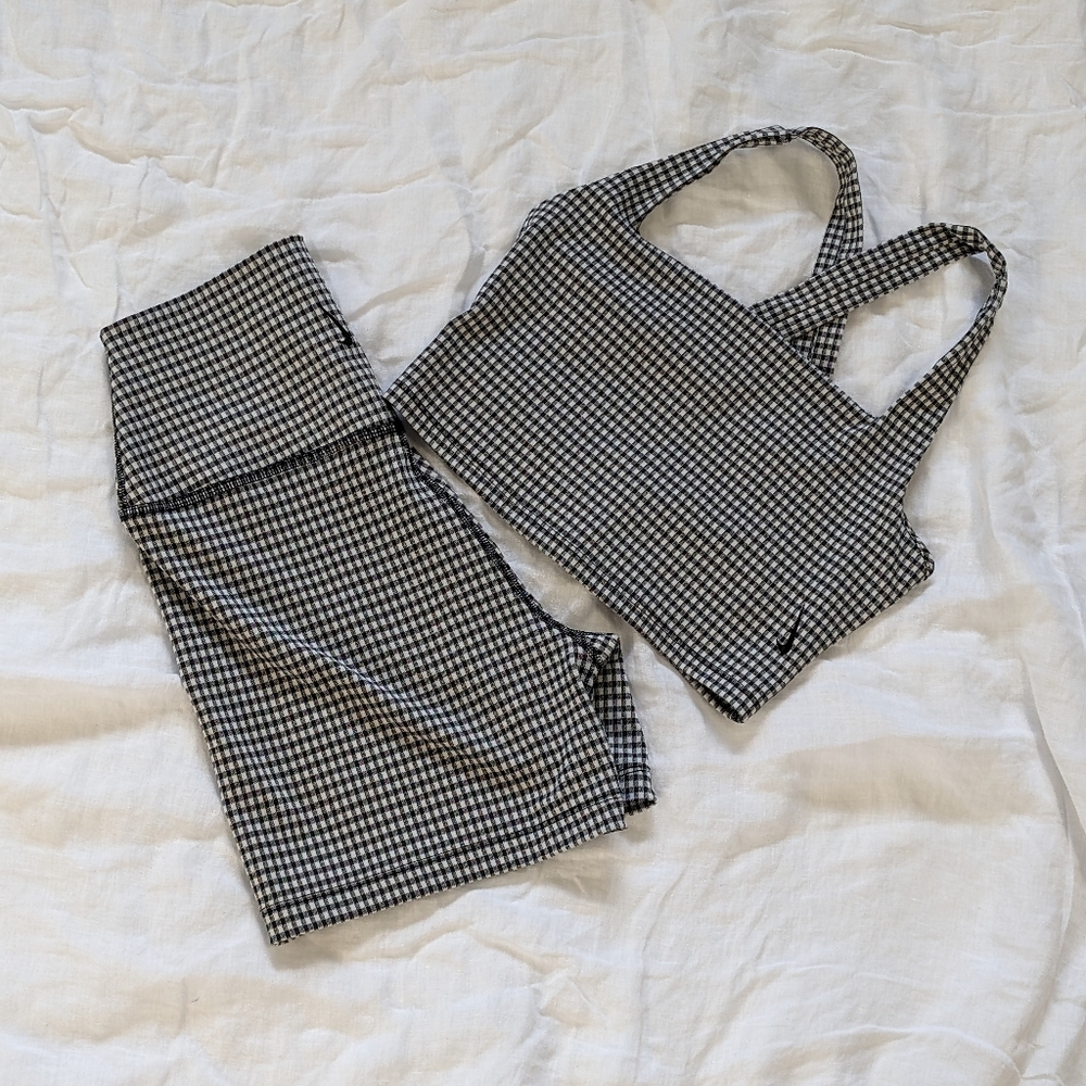 Nike matching set size small gingham